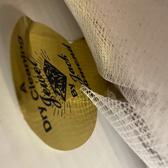 Vintage wedding dress. Size 12 Diamond Jack - Picture 5 of 9